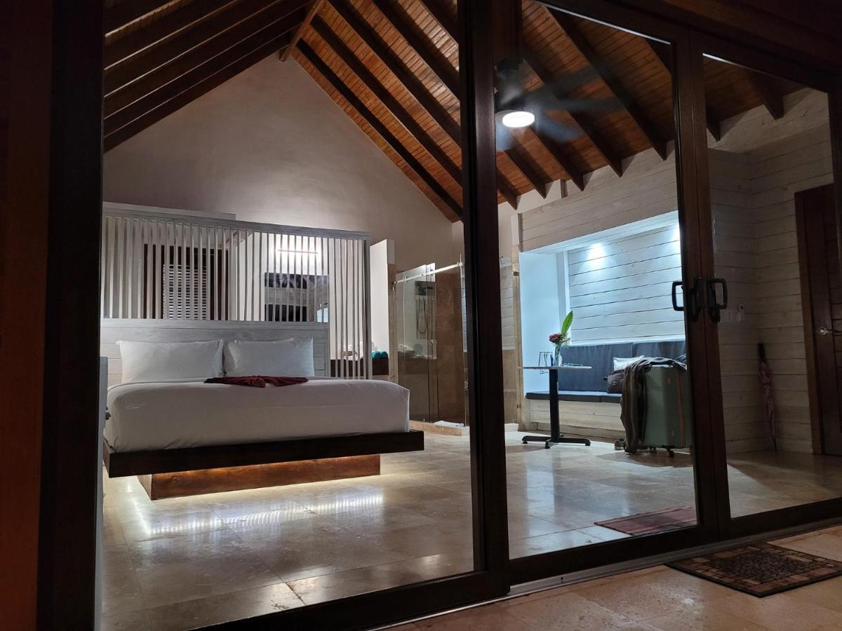 The Resort At Marble Hill Punta Blanca Exteriör bild
